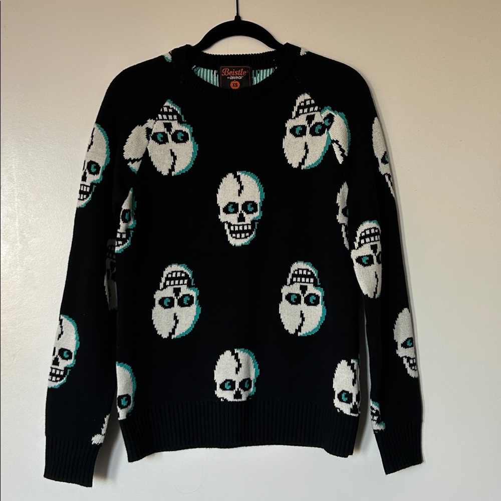 Beistle by Creepy Co. - Black Sweater with Skull Design